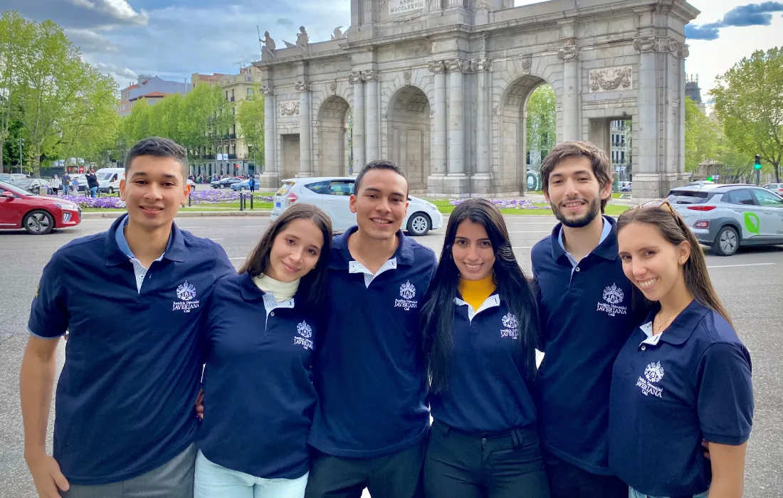 XIV competición internacional de arbitraje y derecho mercantil  XIV competición internacional de arbitraje y derecho mercantil
