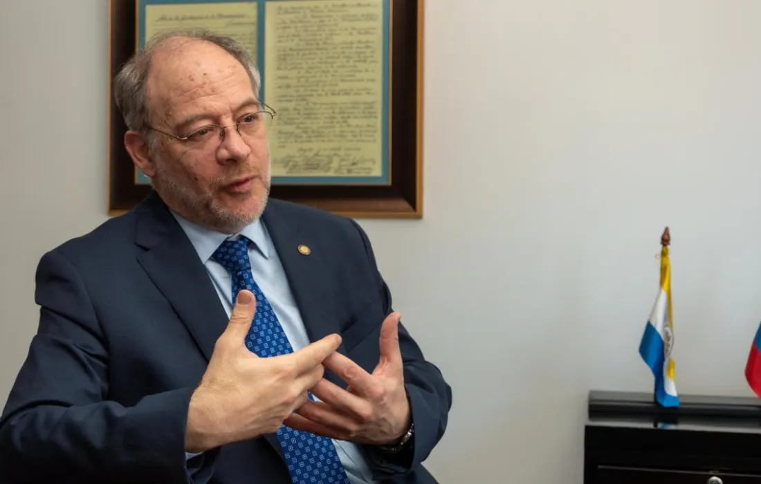 Padre Luis Fernando Múnera Padre Luis Fernando Múnera