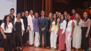 César Casas y equipo financiero