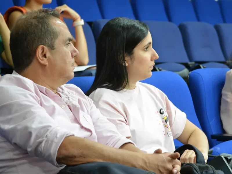 Con emotivo encuentro se desarrolló el cierre de la asignatura Consultorio Empresarial Con emotivo encuentro se desarrolló el cierre de la asignatura Consultorio Empresarial