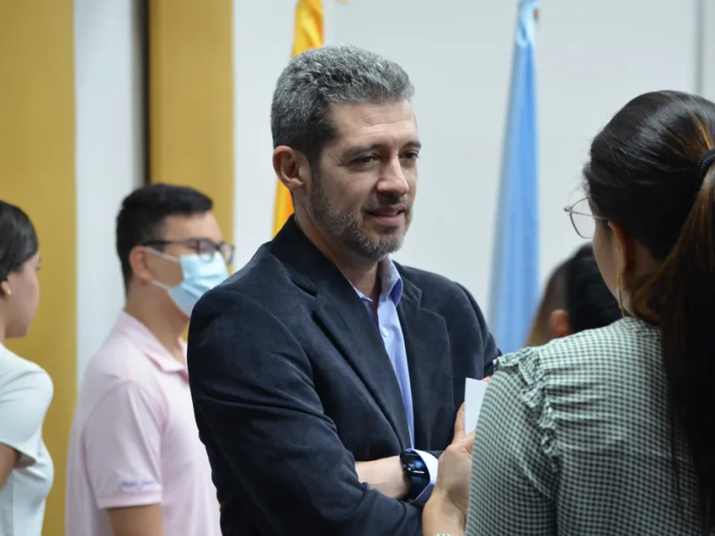 Con emotivo encuentro se desarrolló el cierre de la asignatura Consultorio Empresarial Con emotivo encuentro se desarrolló el cierre de la asignatura Consultorio Empresarial