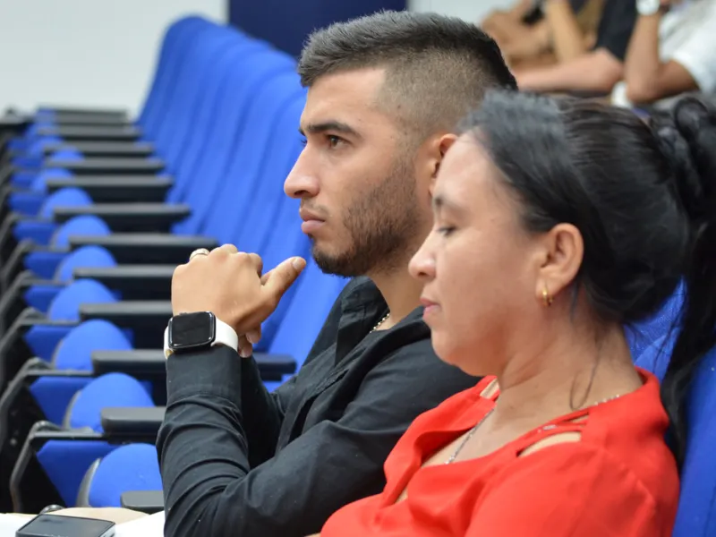 Con emotivo encuentro se desarrolló el cierre de la asignatura Consultorio Empresarial Con emotivo encuentro se desarrolló el cierre de la asignatura Consultorio Empresarial