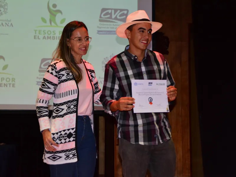 Se gradúa la primera Cohorte de Tesos por el Ambiente Se gradúa la primera Cohorte de Tesos por el Ambiente