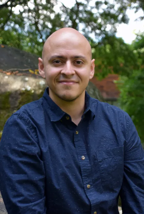 Juan Felipe Ruiz, egresado de ingeniería industrial de la Javeriana Cali, que enseña sobre diseño de productos en Suecia Foto del egresado de ingeniería industrial de la Javeriana Cali Juan Felipe Ruiz