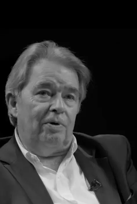 En gratitud al legado javeriano del Dr. Julián Alberto Garcés Holguín En gratitud al legado javeriano del Dr. Julián Alberto Garcés Holguín